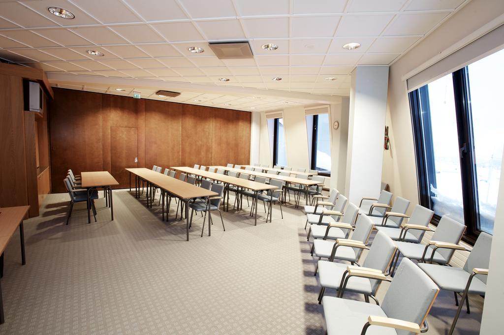 Lapland Hotels Saaga Yllasjarvi Exterior foto